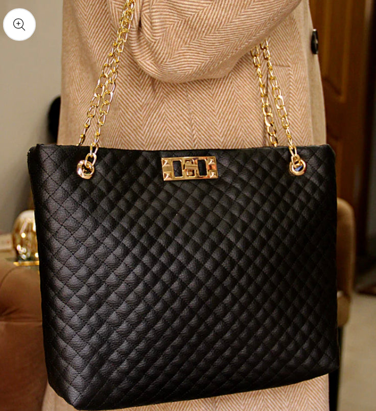 Black shoulder bag