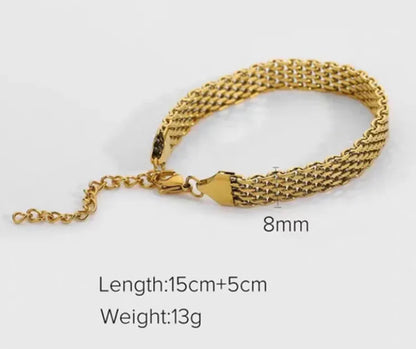 Linked chain bracelet