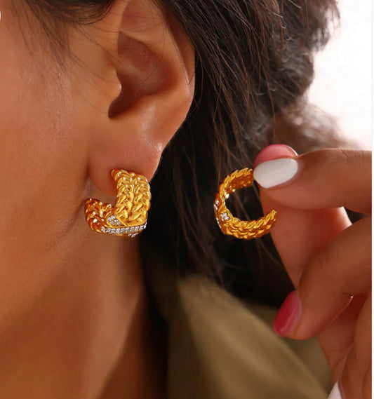 C shape earings