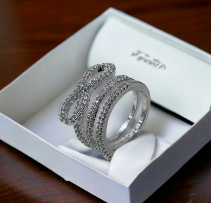 Infinity ring